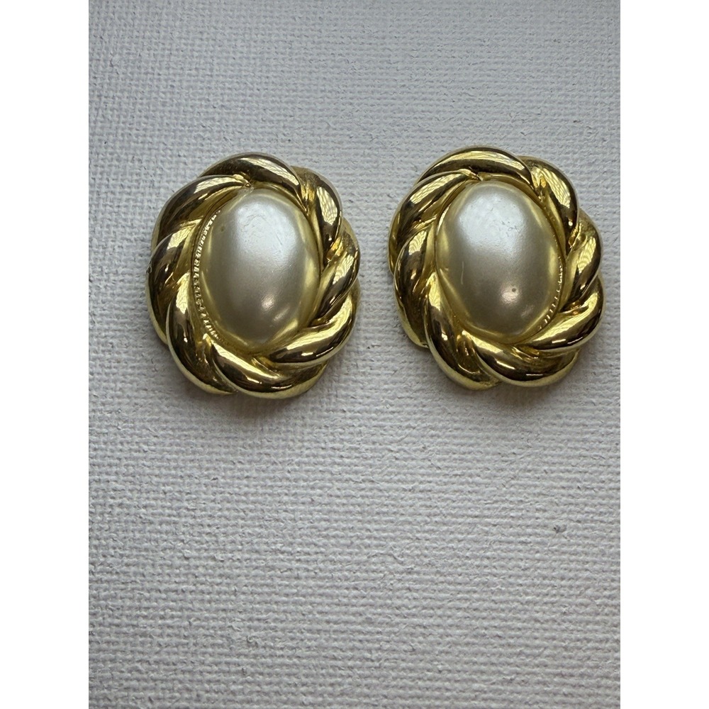Vintage Gold Tone Faux Pearl Rope Swirl Clip On Earrings Retro 1980's
